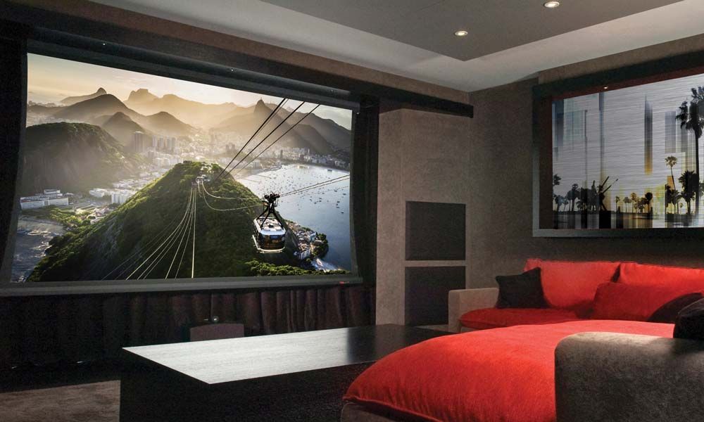 Cineak home theater with projector screen